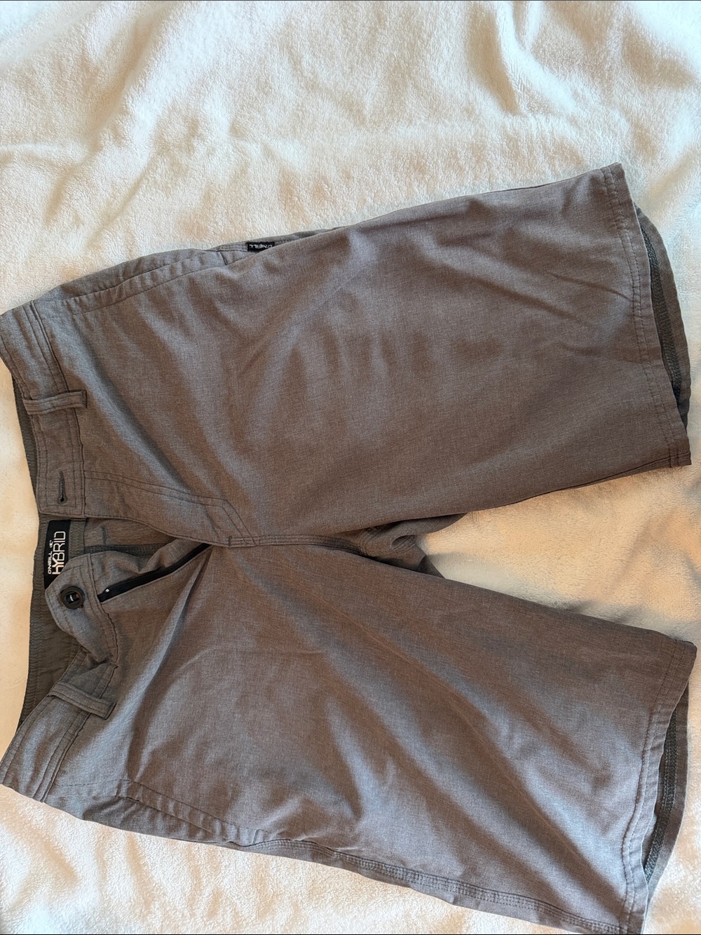 O’Neill Hybrid Charcoal Gray Men's Flat Front Shorts Size 29 waist.